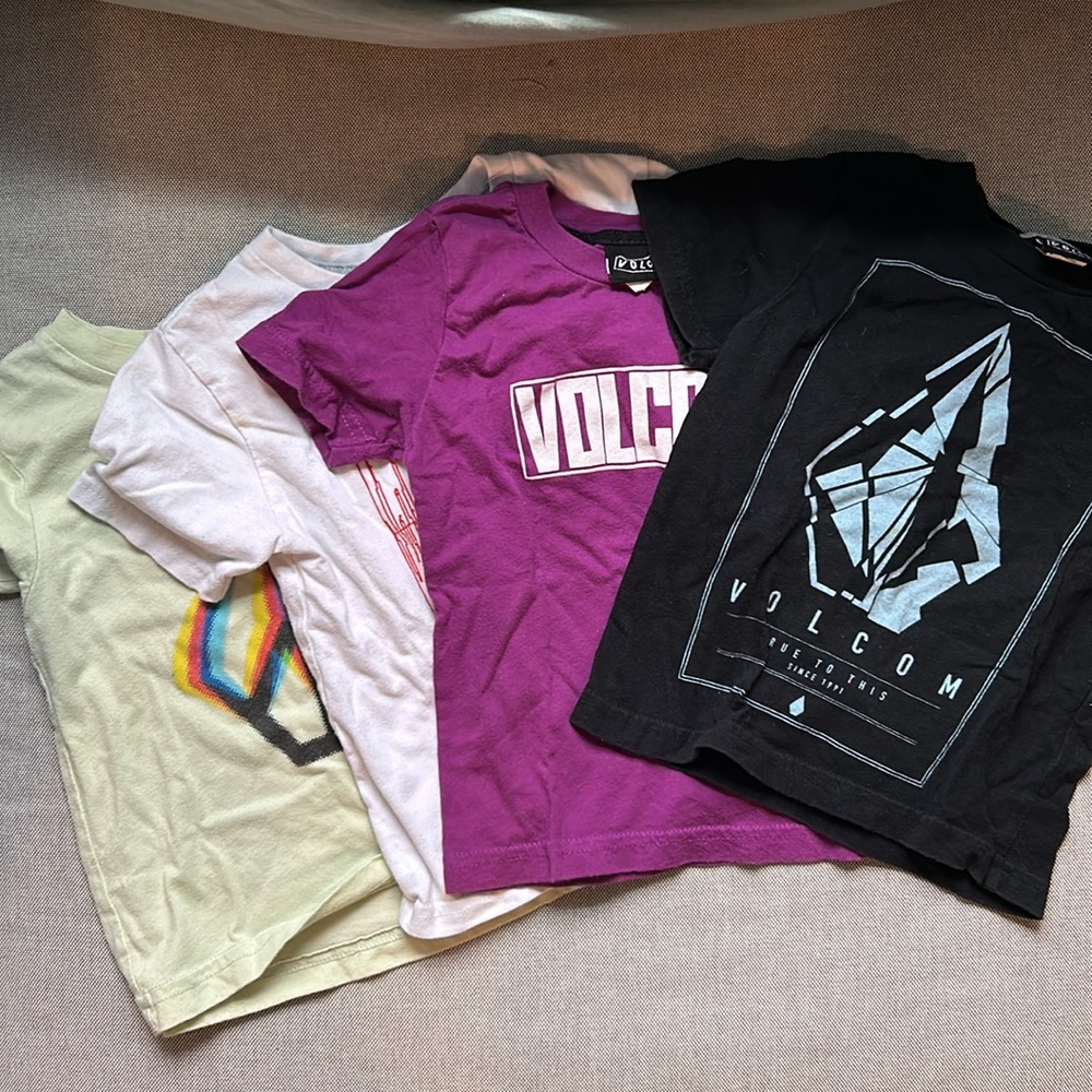 Volcom , 4 shirts , 2t good condition